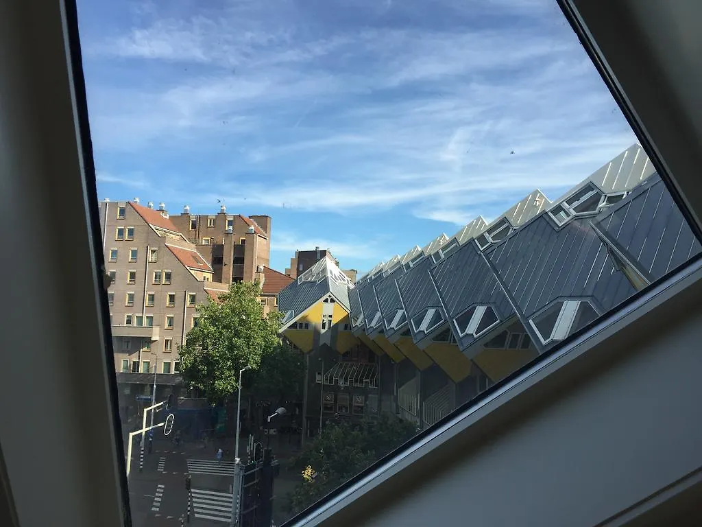 Cube House Rotterdam Ξενοδοχείο 0*,  Ολλανδία